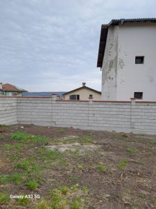 Block Fence in Rogachevo – photo 2